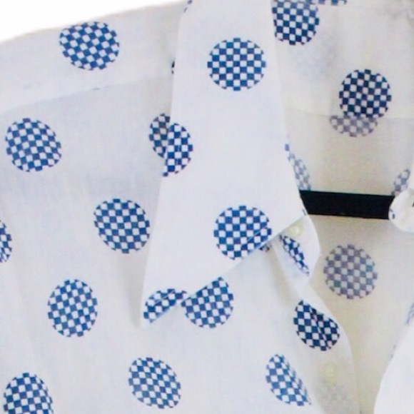 SOLD Vintage 60s 70s Graphic Dot Button Down Shirt - Picture 2 of 11